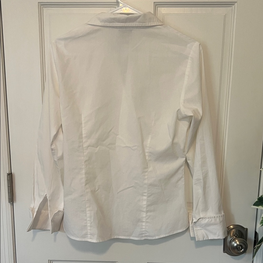 Worthington Size 10 Petite Stretch Blouse in White - Picture 4 of 6